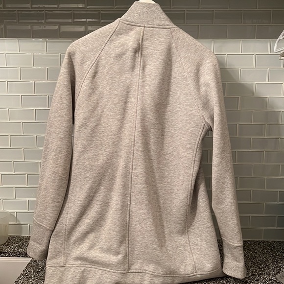 Lululemon zip up jacket - Picture 5 of 5